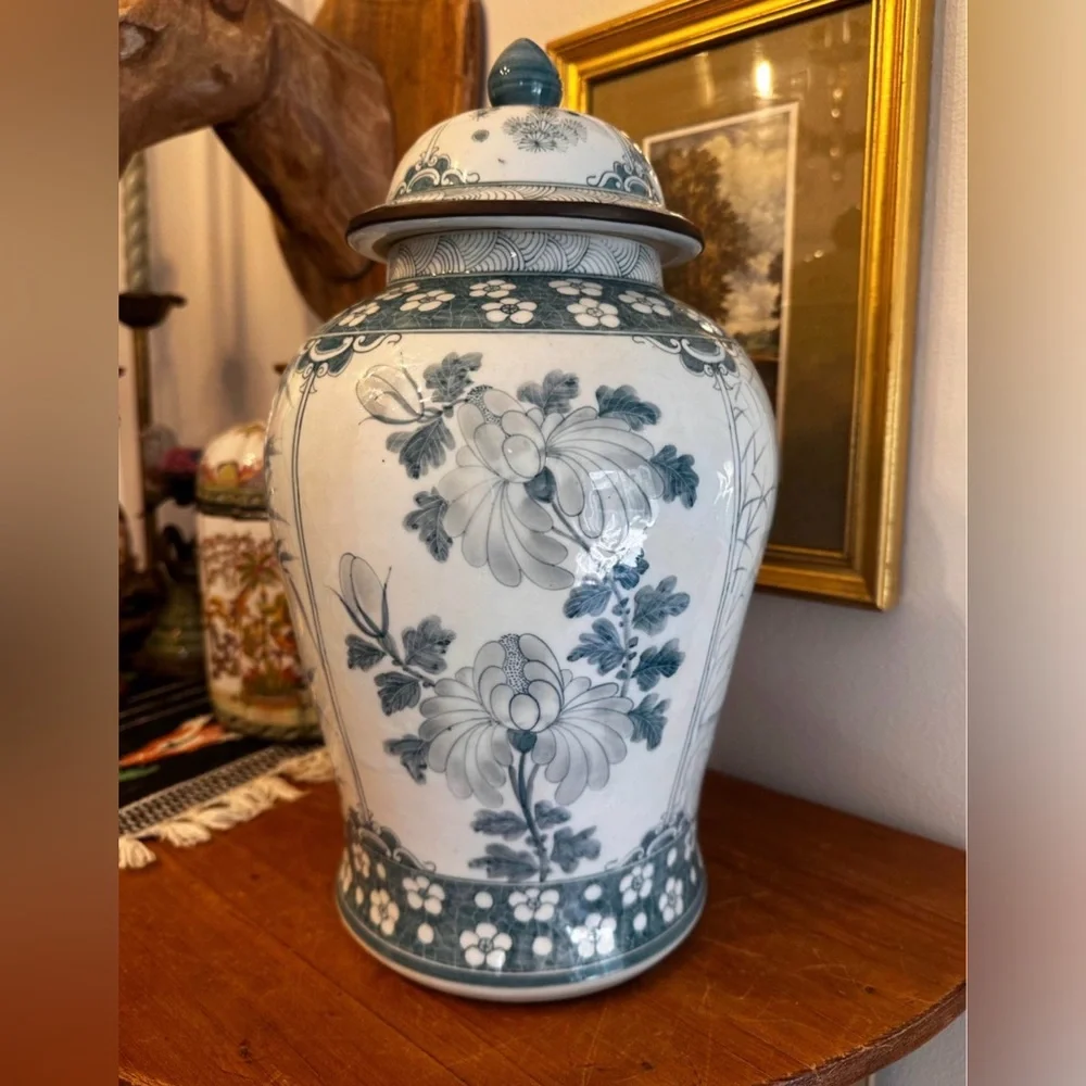 Maitland Smith Teal and White Ceramic Ginger Jar with Lid